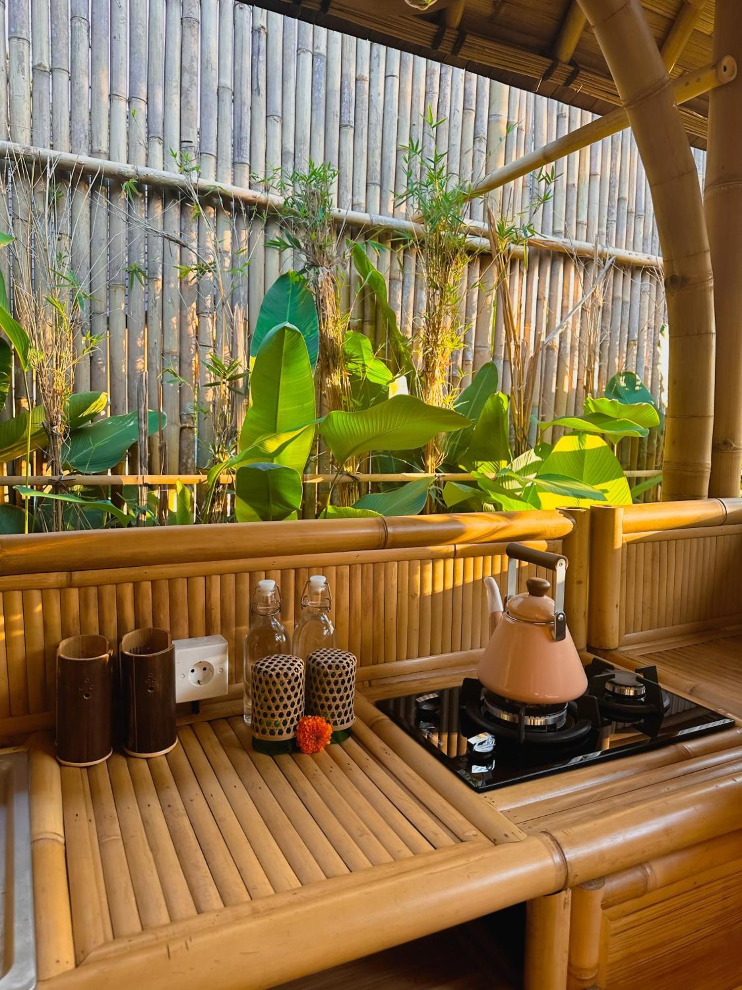 הוילה Wahem Eco Bamboo - Magical Bamboo House אובוד מראה חיצוני תמונה