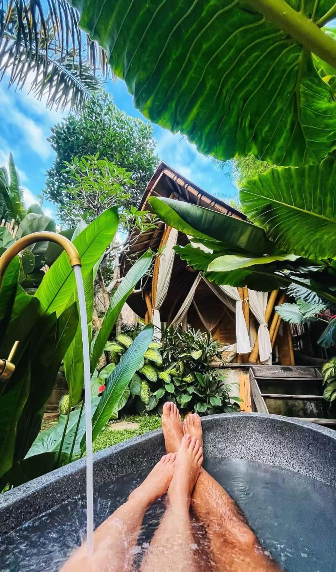 הוילה Wahem Eco Bamboo - Magical Bamboo House אובוד מראה חיצוני תמונה